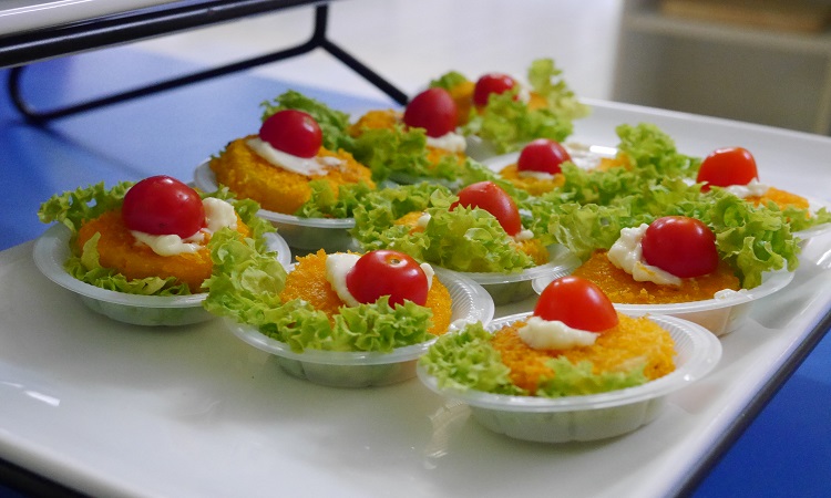 mengajak anak berpuasa