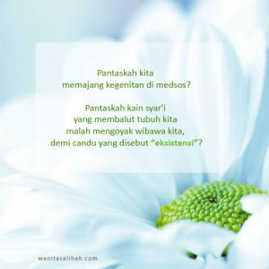 foto wanita di medsos