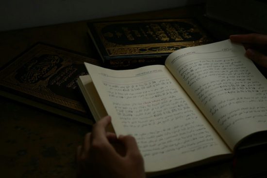 Ketika Allah Menjadikan Kalian Mengantuk Sebagai Penenteram